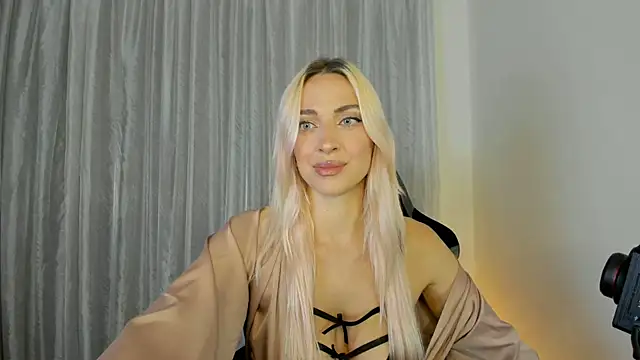  Miss Valentina  online show from April 2026 04:20:02 PM