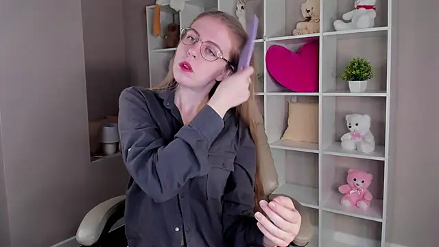 Snapshot of Joann_Shermann chatting on November 2025 01:11:02 AM Joann Shermann online show from November 2025 01:11:02 AM