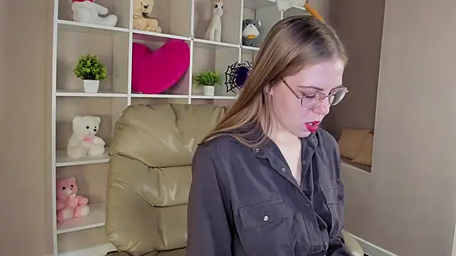 Snapshot of Joann_Shermann chatting on November 2025 01:09:01 AM Joann Shermann online show from November 2025 01:09:01 AM