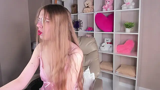 Snapshot of Joann_Shermann chatting on November 2025 01:09:01 AM Joann Shermann online show from November 2025 01:09:01 AM