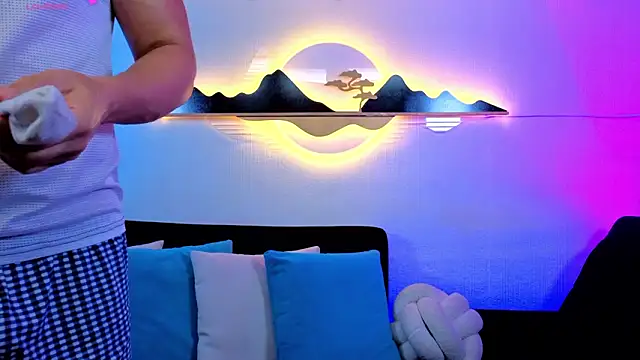 Almiboys online show from February 2026 01:37:02 AM