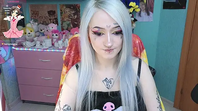 Manuela unicorn online show from April 2026 08:38:01 PM