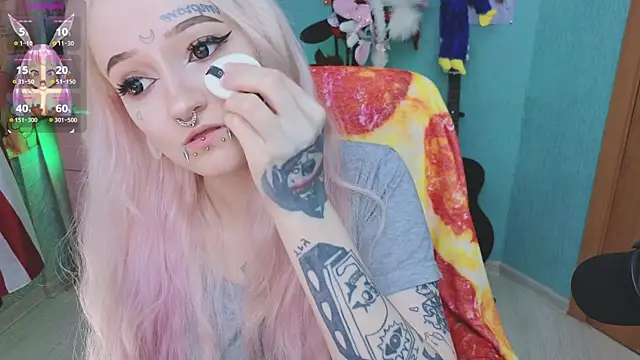 Manuela unicorn online show from November 2025 08:46:02 PM