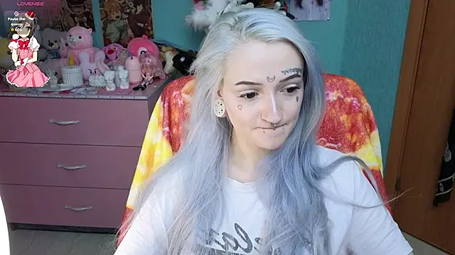 Manuela unicorn online show from April 2026 08:59:01 PM