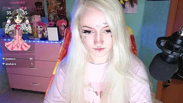 Snapshot of Manuela_unicorn chatting on June 2026 09:42:02 PM Manuela unicorn online show from June 2026 09:42:02 PM
