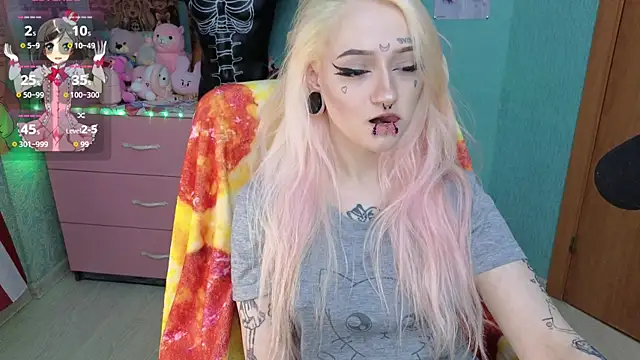 Manuela unicorn online show from February 2026 08:18:01 PM