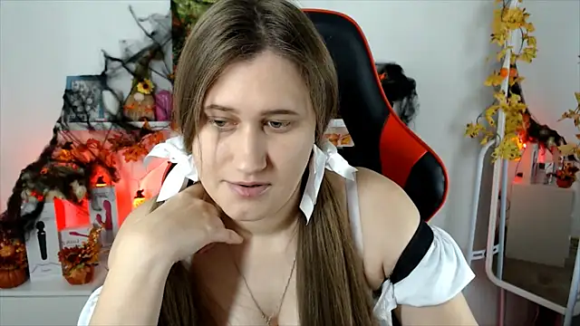 Snapshot of Lucky_Lana chatting on October 2025 02:54:01 AM Lucky Lana online show from October 2025 02:54:01 AM