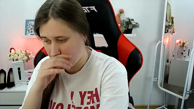 Lucky Lana online show from March 2026 03:58:02 AM