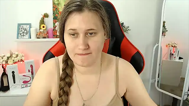 Snapshot of Lucky_Lana chatting on September 2025 02:26:01 AM Lucky Lana online show from September 2025 02:26:01 AM