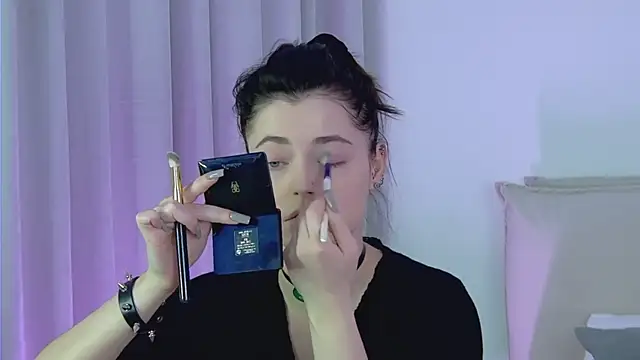 Snapshot of AshleyD_ chatting on February 2026 02:42:02 AM AshleyD online show from February 2026 02:42:02 AM