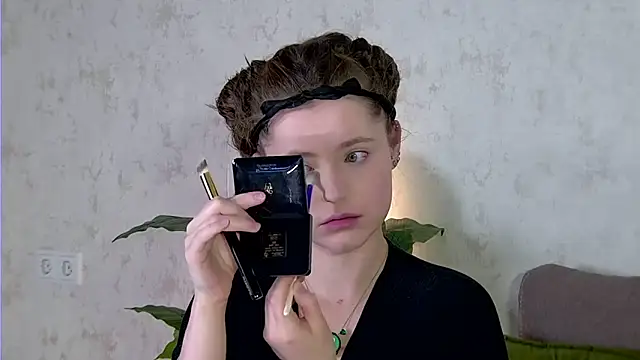 AshleyD  online show from October 2025 02:46:02 AM