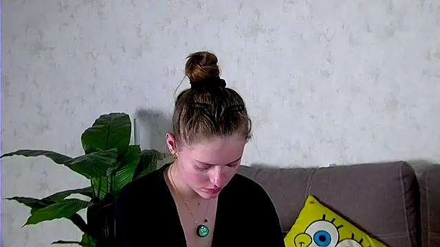 AshleyD  online show from October 2025 02:58:02 AM
