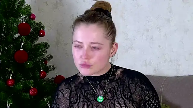 Snapshot of AshleyD_ chatting on January 2026 12:44:02 PM AshleyD online show from January 2026 12:44:02 PM