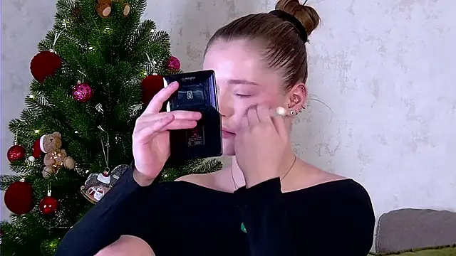 Snapshot of AshleyD_ chatting on January 2026 12:56:01 PM AshleyD online show from January 2026 12:56:01 PM