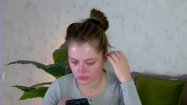 AshleyD  online show from October 2025 03:06:02 AM