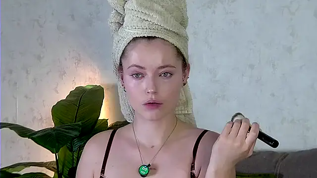 AshleyD  online show from November 2025 02:26:02 AM