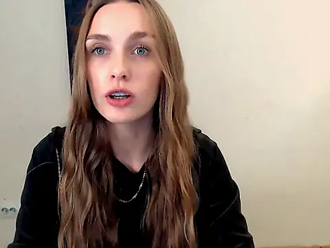 Snapshot of Doll_Angelina chatting on October 2025 05:52:01 AM Doll Angelina online show from October 2025 05:52:01 AM