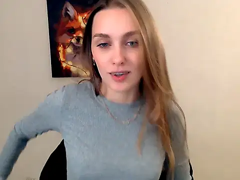 Snapshot of Doll_Angelina chatting on October 2025 06:06:01 AM Doll Angelina online show from October 2025 06:06:01 AM