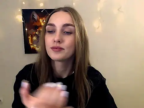 Snapshot of Doll_Angelina chatting on November 2025 06:57:02 AM Doll Angelina online show from November 2025 06:57:02 AM