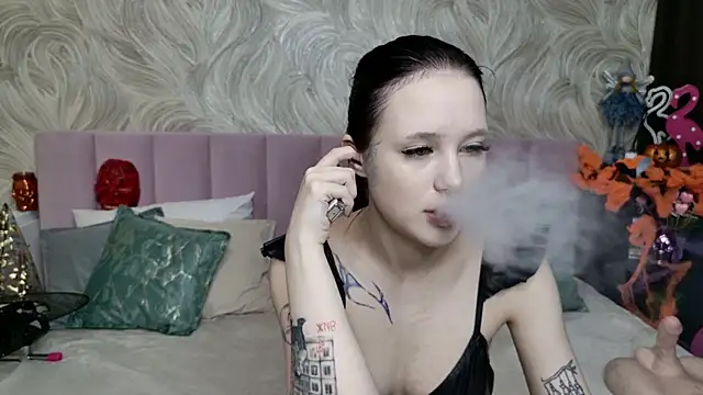 CarolineTenders online show from October 2025 01:26:02 AM