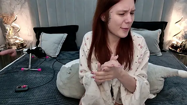 CarolineTenders online show from February 2026 01:37:02 AM