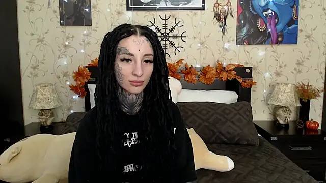 Snapshot of Velvetbat chatting on November 2025 08:08:02 AM Velvetbat online show from November 2025 08:08:02 AM