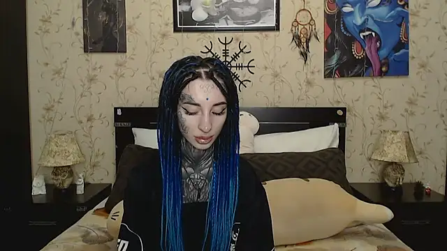 Velvetbat online show from February 2026 07:06:01 AM