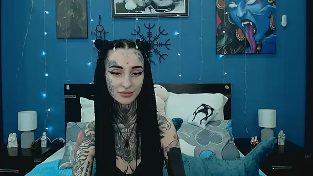 Snapshot of Velvetbat chatting on May 2026 07:02:01 AM Velvetbat online show from May 2026 07:02:01 AM
