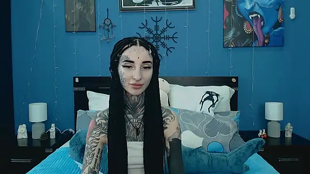 Velvetbat online show from April 2026 07:11:02 AM