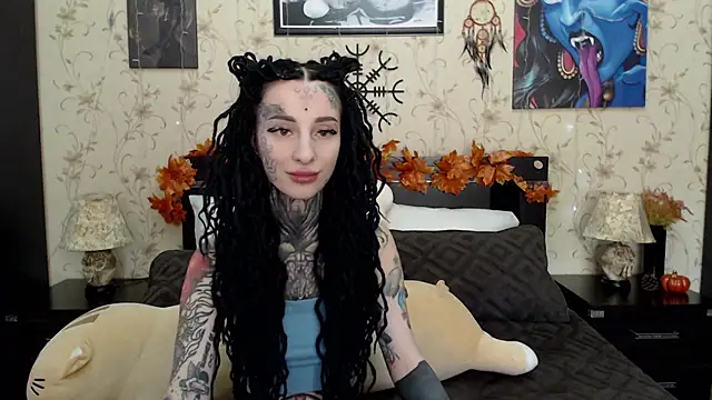 Snapshot of Velvetbat chatting on October 2025 06:59:02 AM Velvetbat online show from October 2025 06:59:02 AM