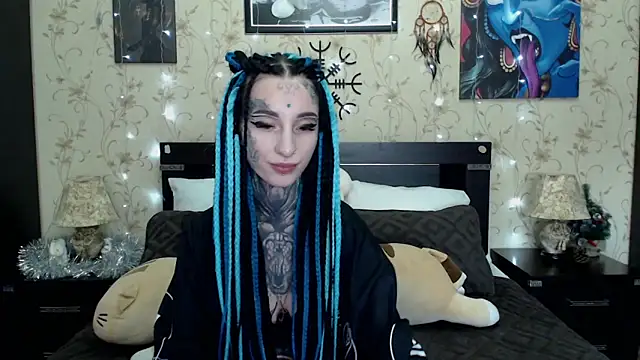 Snapshot of Velvetbat chatting on December 2025 07:03:02 AM Velvetbat online show from December 2025 07:03:02 AM