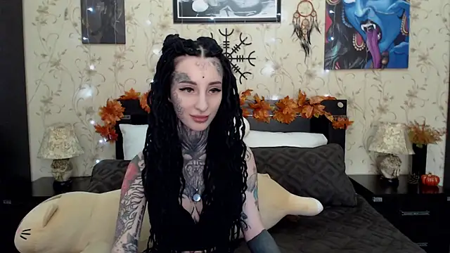 Snapshot of Velvetbat chatting on October 2025 06:43:02 AM Velvetbat online show from October 2025 06:43:02 AM