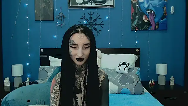 Snapshot of Velvetbat chatting on June 2026 07:08:02 AM Velvetbat online show from June 2026 07:08:02 AM