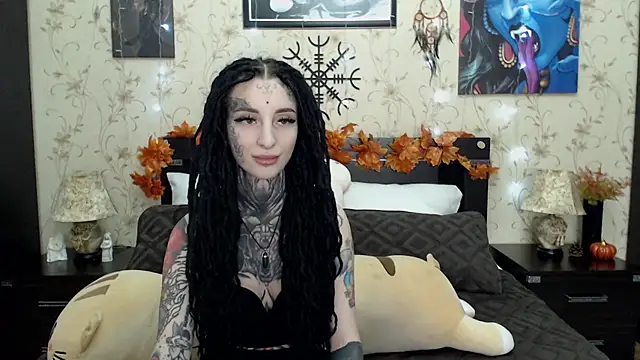 Snapshot of Velvetbat chatting on November 2025 07:11:02 AM Velvetbat online show from November 2025 07:11:02 AM