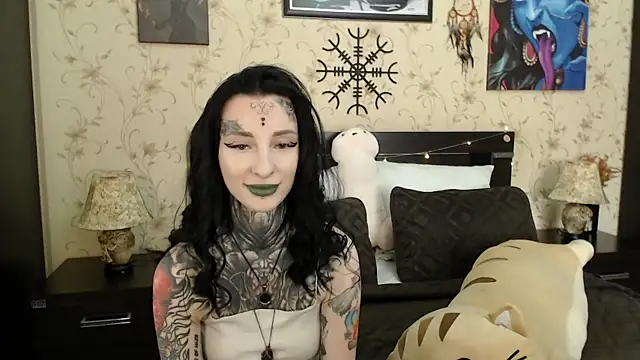 Snapshot of Velvetbat chatting on March 2025 07:42:02 AM Velvetbat online show from March 2025 07:42:02 AM