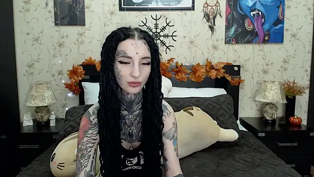 Snapshot of Velvetbat chatting on November 2025 07:07:01 AM Velvetbat online show from November 2025 07:07:01 AM