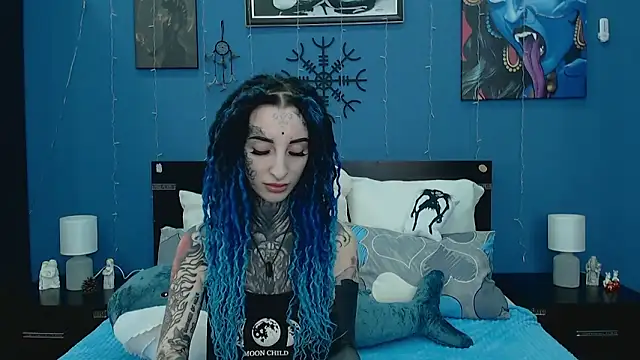 Velvetbat online show from April 2026 07:15:02 AM