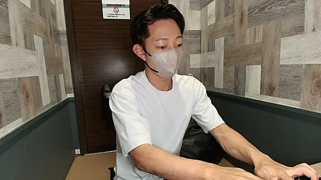 Snapshot of i_am_Hiro chatting on July 2026 04:12:02 AM i am Hiro online show from July 2026 04:12:02 AM