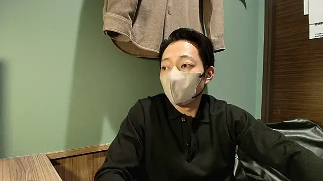 i am Hiro online show from February 2026 01:17:01 AM