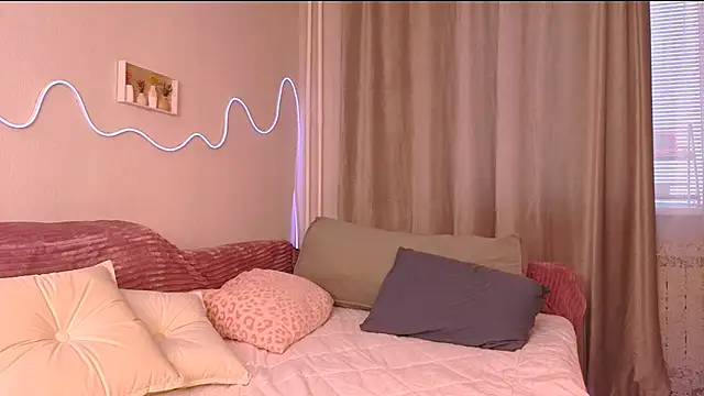 Snapshot of Lilo_Sims chatting on September 2025 01:54:02 AM Lilo Sims online show from September 2025 01:54:02 AM