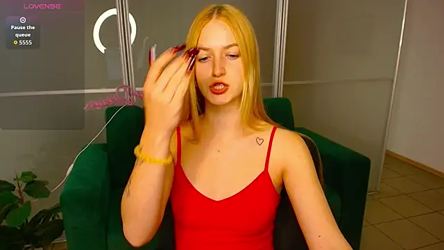 MirandaMayers online show from September 2025 08:27:01 PM
