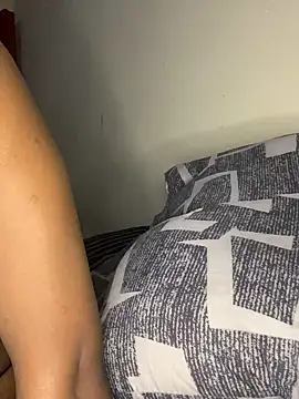 Snapshot of YummyMelanin117 chatting on October 2025 07:36:01 PM YummyMelanin117 online show from October 2025 07:36:01 PM