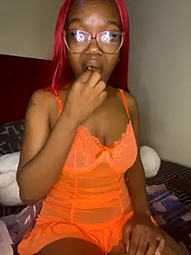 Snapshot of YummyMelanin117 chatting on October 2025 11:38:02 PM YummyMelanin117 online show from October 2025 11:38:02 PM