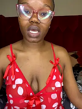 Snapshot of YummyMelanin117 chatting on November 2025 08:12:01 PM YummyMelanin117 online show from November 2025 08:12:01 PM