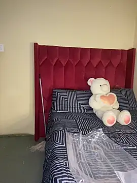 Snapshot of YummyMelanin117 chatting on September 2025 09:43:02 PM YummyMelanin117 online show from September 2025 09:43:02 PM