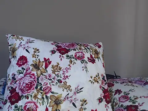 YummyMelanin117 online show from March 2026 12:05:01 PM