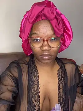 YummyMelanin117 online show from March 2026 09:55:02 PM