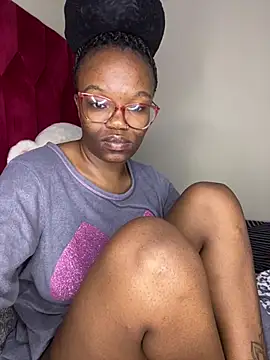 YummyMelanin117 online show from February 2026 10:41:01 PM