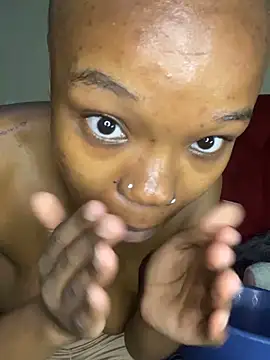 Snapshot of YummyMelanin117 chatting on October 2025 07:56:02 PM YummyMelanin117 online show from October 2025 07:56:02 PM