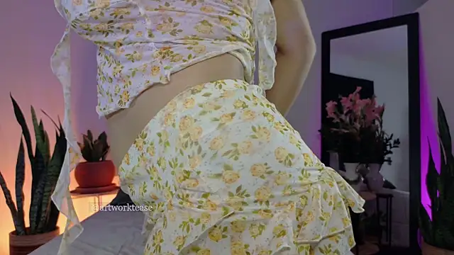 Artworktease online show from January 2026 09:07:02 PM